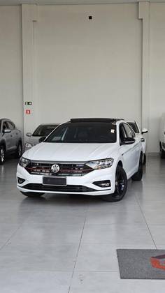 VOLKSWAGEN JETTA 1.4 250 TSI TOTAL FLEX R-LINE TIPTRONIC VOLKSWAGEN JETTA 1.4 250 TSI TOTAL FLEX R-LINE TIPTRONIC